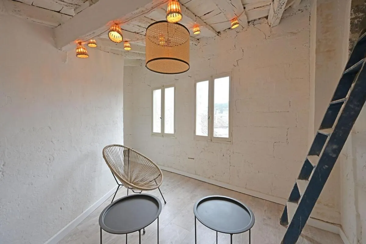 Apartmán Pop Chartreuse - Ac - Wifi - Historic Center Villeneuve-lès-Avignon Francie