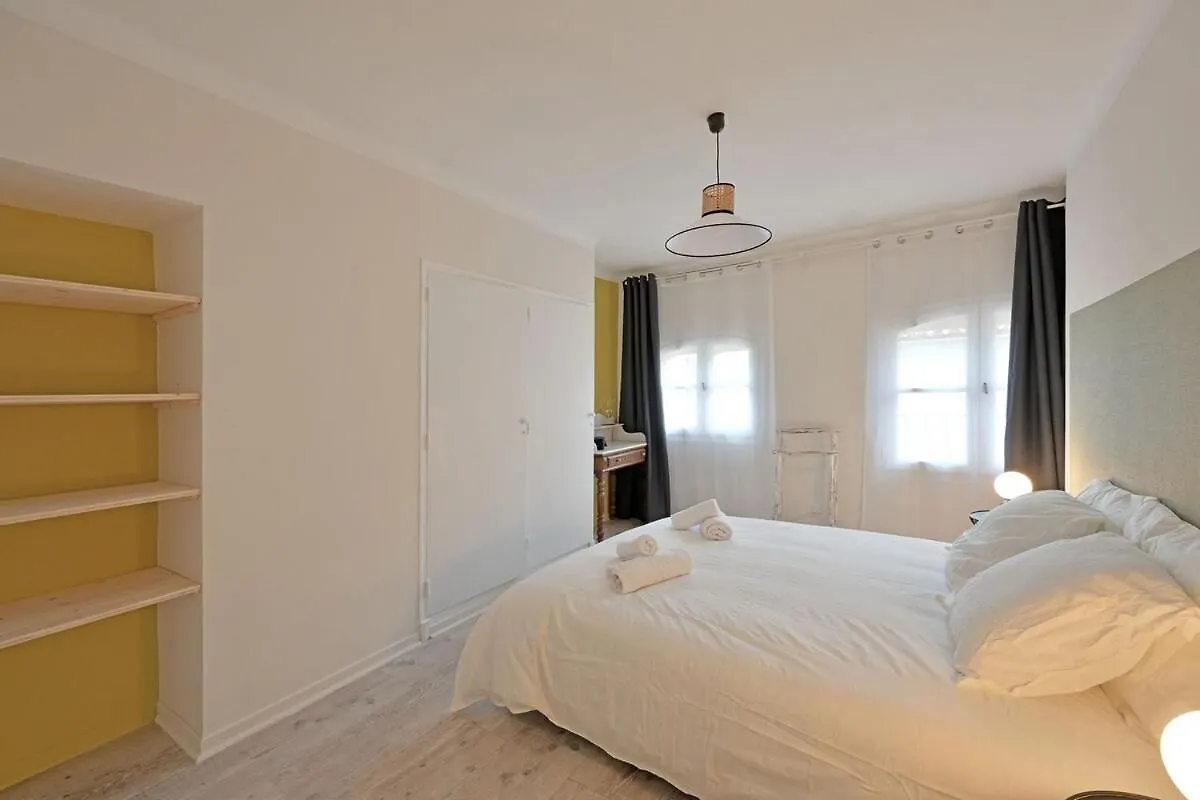 Apartmán Pop Chartreuse - Ac - Wifi - Historic Center Villeneuve-lès-Avignon Francie