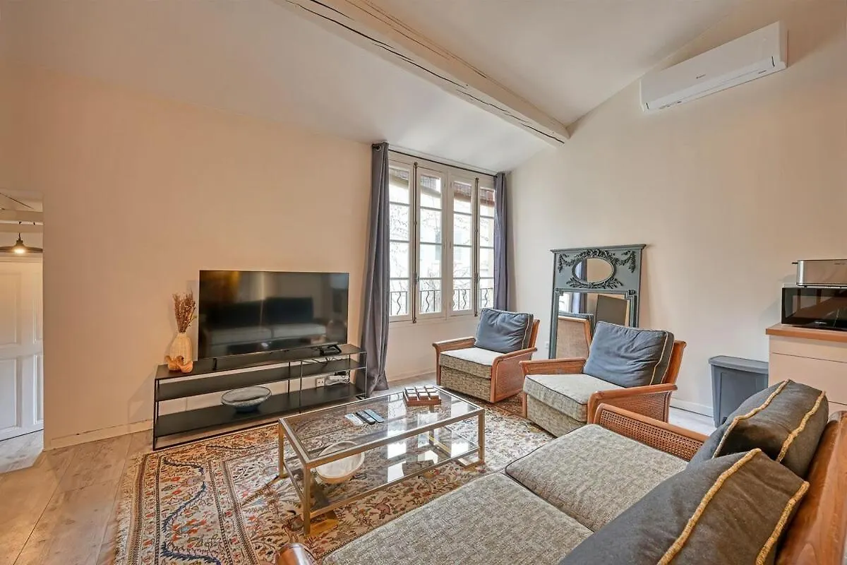 Apartmán Pop Chartreuse - Ac - Wifi - Historic Center Villeneuve-lès-Avignon 0*,  Francie